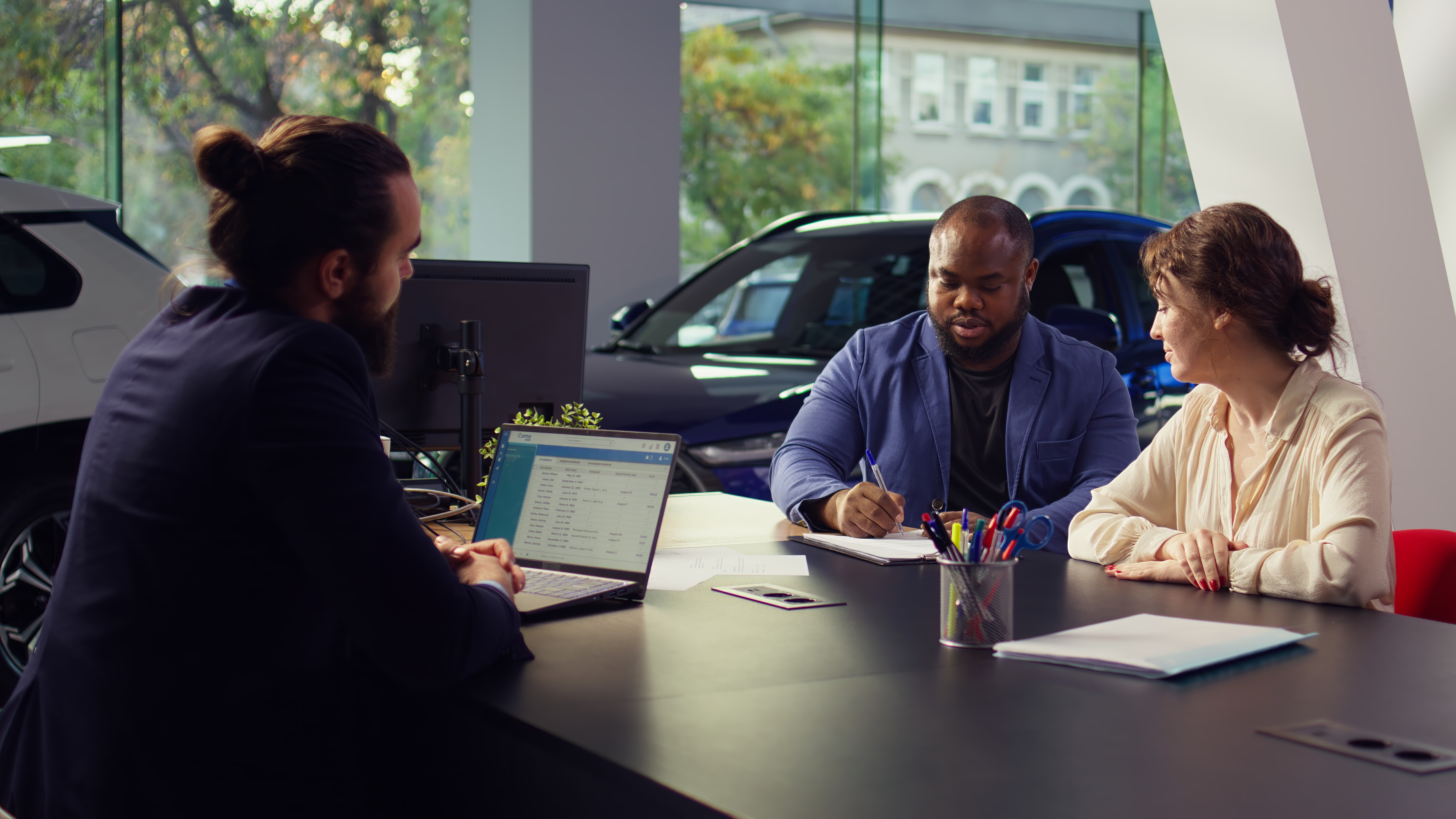 How Automotive Finance Companies Automate Floor Plan Funding and Dealer Advances